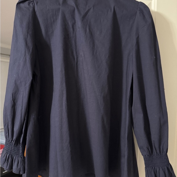 Tuckernuck Pomander Place Navy Easton Blouse - Size Medium - Picture 3 of 4